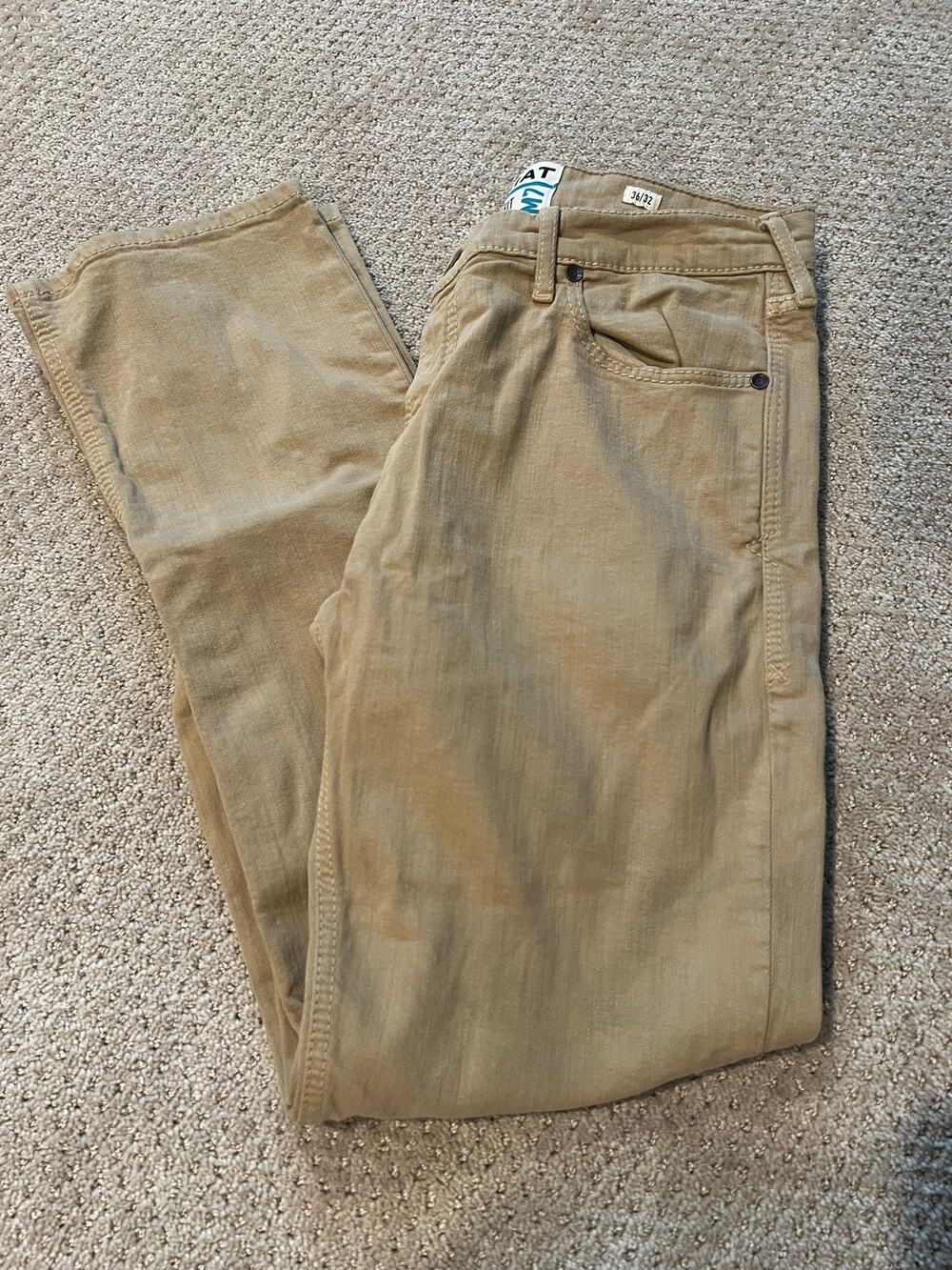 Khaki Ariat Pants (36x32)